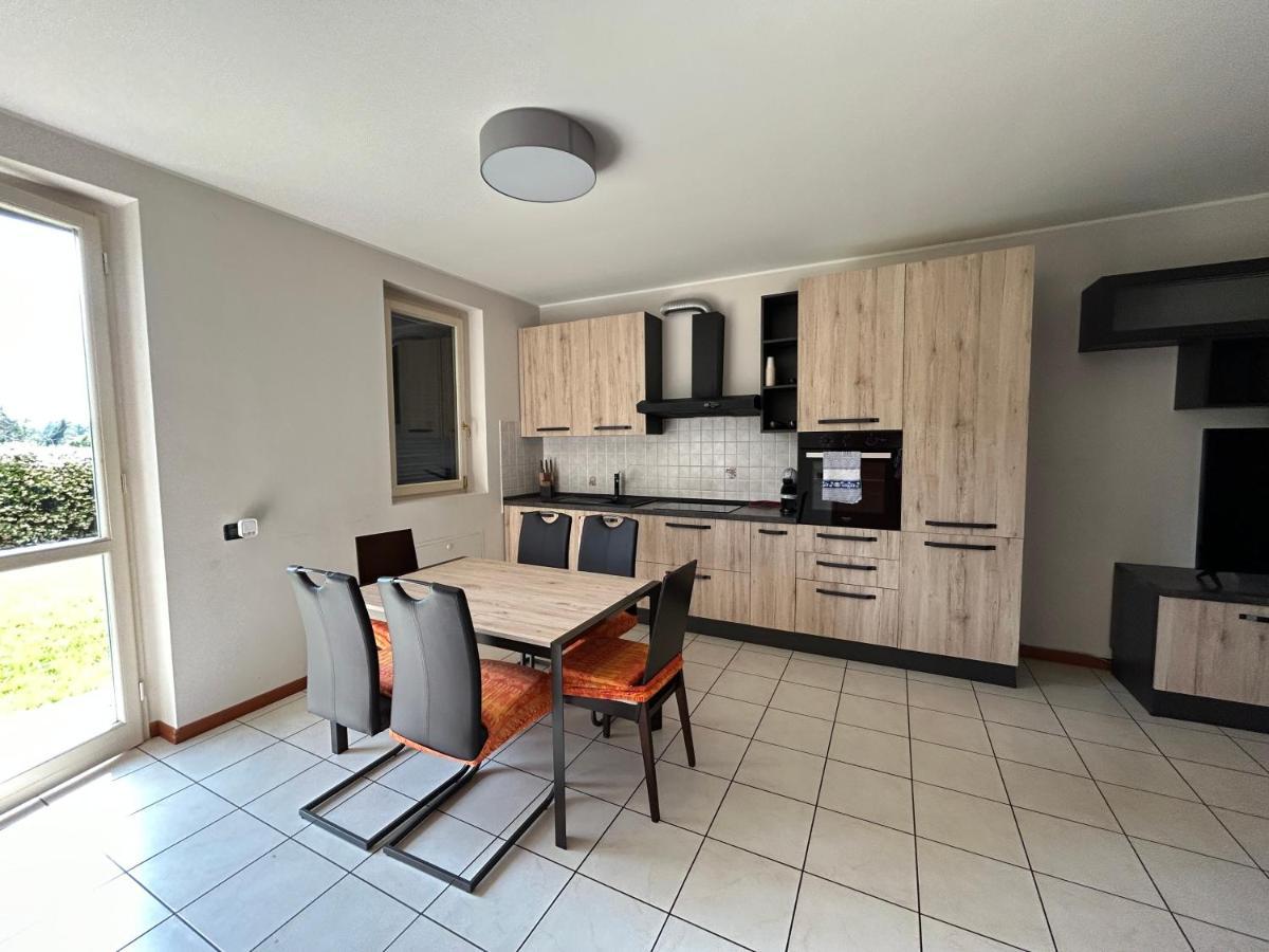 Appartamento Mimosa - Immobili E Soluzioni Rent Brembate Exterior photo